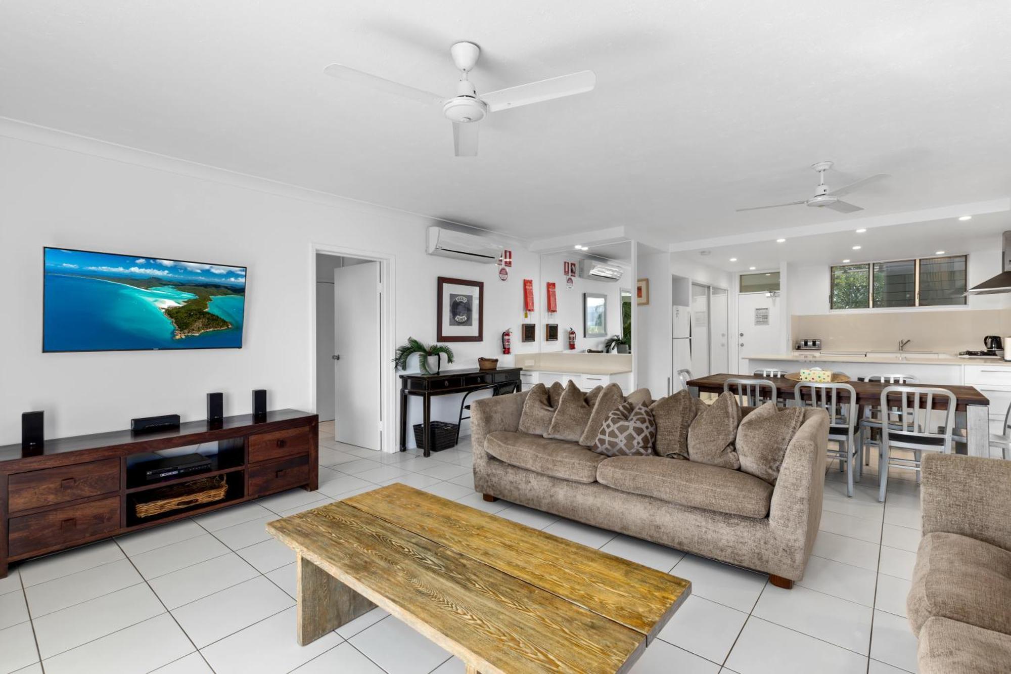 Lagoon Apartments On Hamilton Island By Hiha Bagian luar foto
