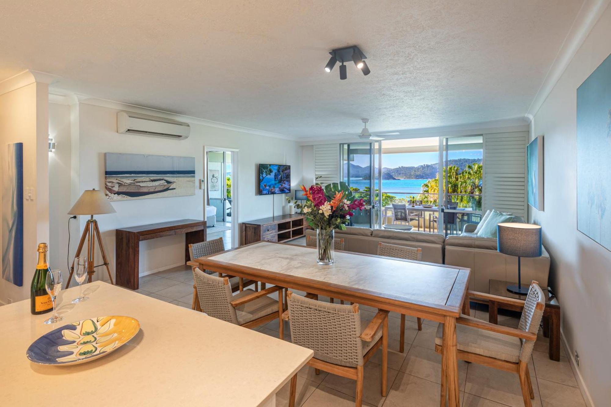 Lagoon Apartments On Hamilton Island By Hiha Bagian luar foto